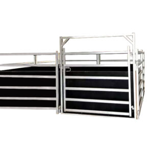 Economy Horse Stable 4.4m L x 4.4m L